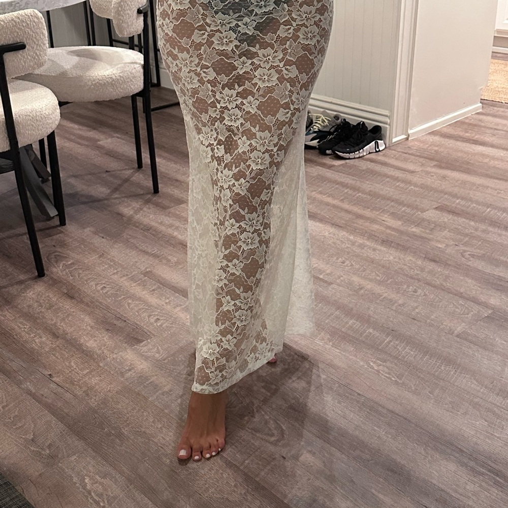Elegant White Lace Maxi Skirt